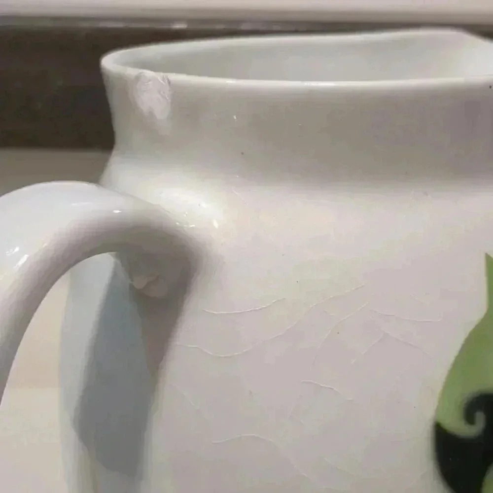 Vintage Cat Pitcher - Picture 3 of 5